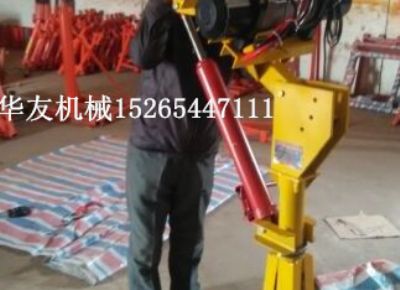 點(diǎn)擊查看詳細(xì)信息<br>標(biāo)題：山東小吊機(jī) 濰坊小吊機(jī) 山東吊運(yùn)機(jī) 濰坊吊運(yùn)機(jī) 閱讀次數(shù)：12536